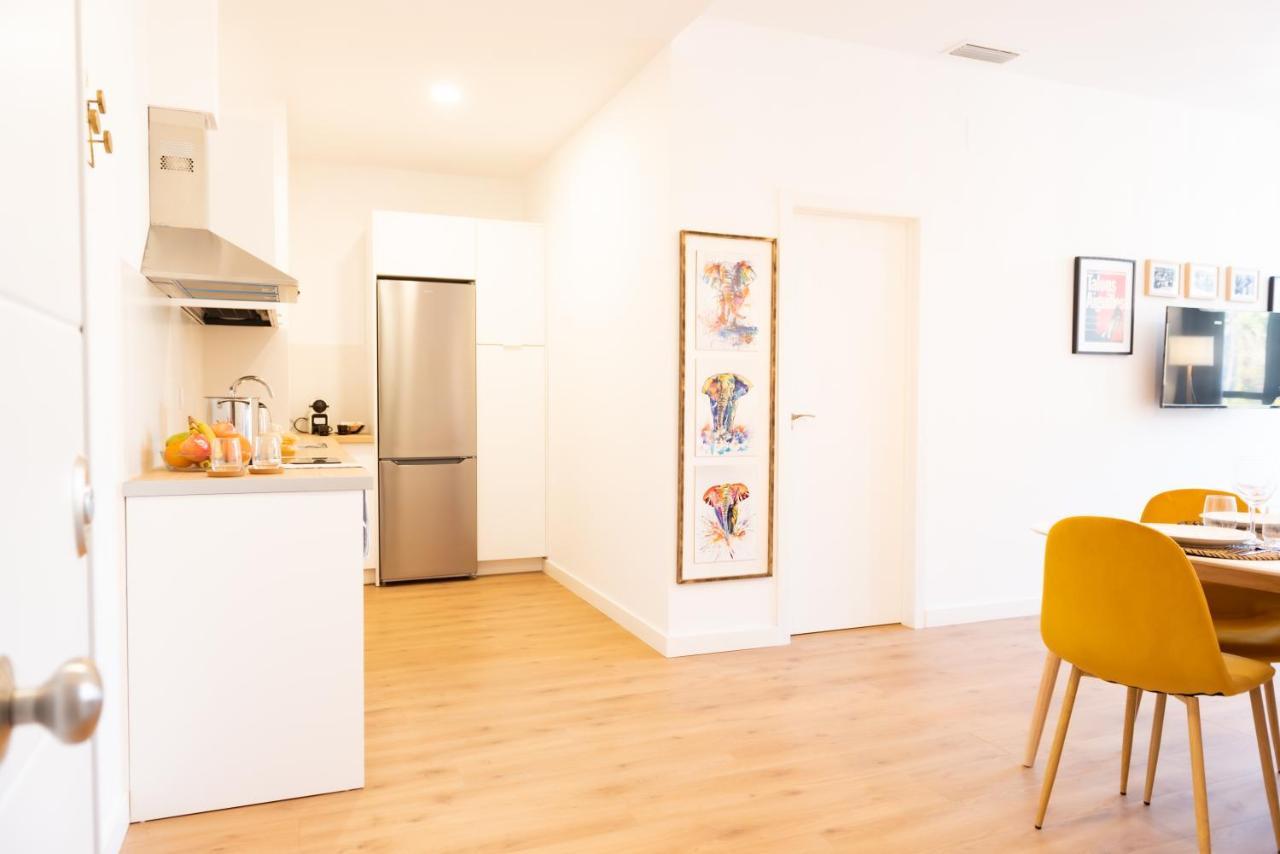Apartamentos Jardines De Meca Sevilla Exteriör bild
